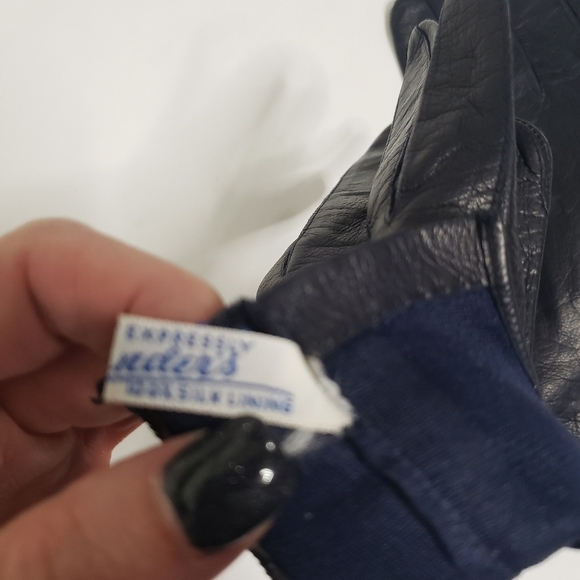 Vintage Alexander's navy blue leather driving gloves silk lining size 7 notched - Picture 5 of 6